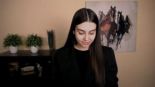 Snapshot of Lili_magic chatting on 02-05-26, 02:35 Lili magic online show from 02-05-26, 02:35