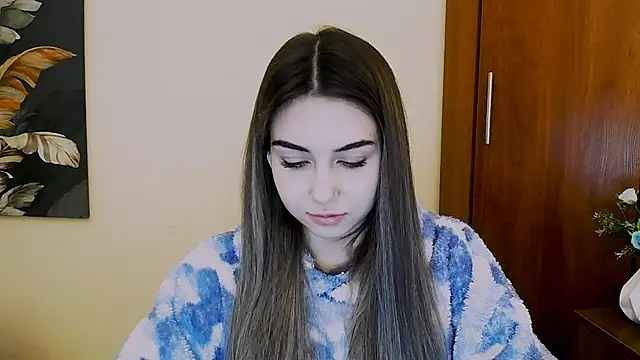 Lili magic online show from 02-15-25, 04:01