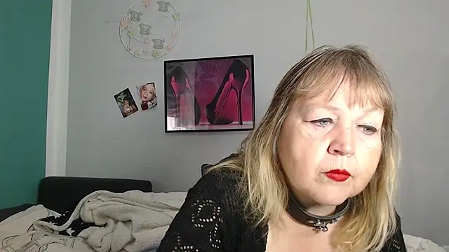 Blasflittchen online show from 09-17-25, 10:17