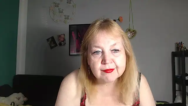 Blasflittchen online show from 04-18-26, 02:08