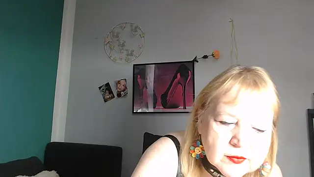 Blasflittchen online show from 05-23-26, 12:04