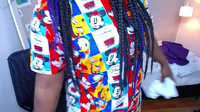 kiara evanss online show from 03-13-25, 08:11