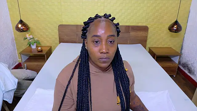 kiara evanss online show from 10-11-25, 07:48