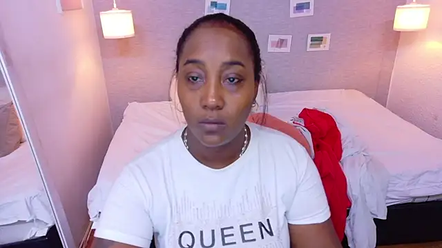 kiara evanss online show from 04-30-26, 08:27