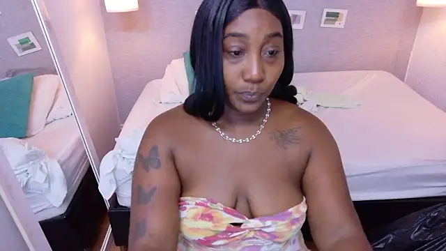 kiara evanss online show from 02-05-26, 03:08