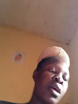 Snapshot of pretty_amaal chatting on 03-23-25, 06:47 pretty amaal online show from 03-23-25, 06:47