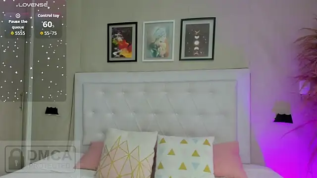 Snapshot of emma__smith1 chatting on 04-08-26, 12:28 emma smith1 online show from 04-08-26, 12:28