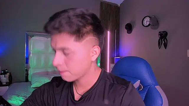 Niicky1  online show from 09-14-25, 09:15