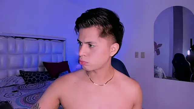 Niicky1  online show from 02-24-25, 08:58