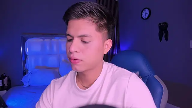 Niicky1  online show from 09-08-25, 09:25