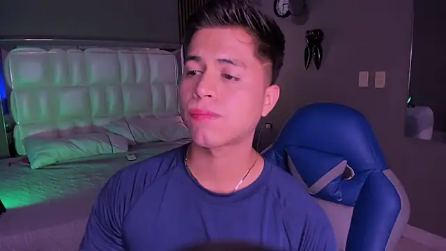 Niicky1  online show from 09-16-25, 08:43