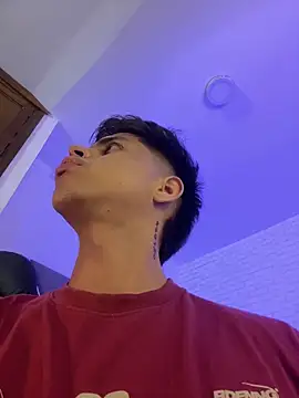 Niicky1  online show from 03-04-25, 12:18