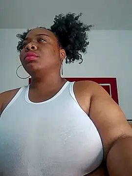 Breisy bigboobs online show from 01-11-26, 07:32