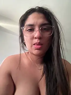 Snapshot of dalila2arab chatting on 05-25-26, 03:22 dalila2arab online show from 05-25-26, 03:22