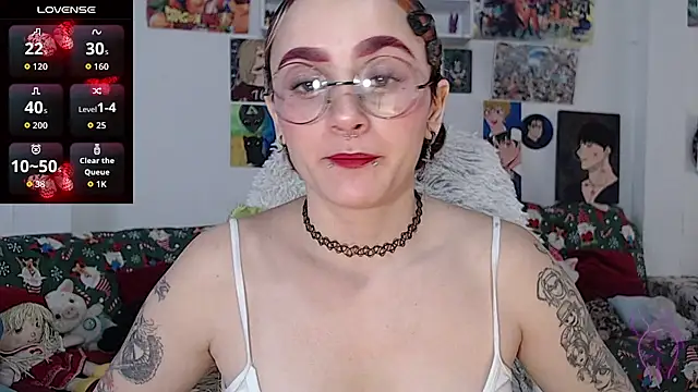 kitty22  online show from 01-15-26, 03:26