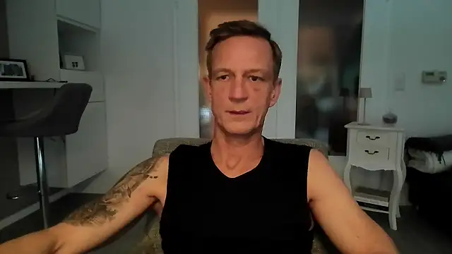 dirks71 online show from 02-02-26, 08:57