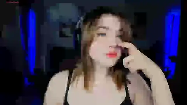 Snapshot of Teaseeme chatting on 12-10-24, 04:38 Teaseeme online show from 12-10-24, 04:38