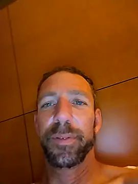 Treemandude online show from 11-17-25, 11:20