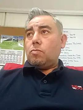 Snapshot of Manolete007x chatting on 11-10-25, 10:59 Manolete007x online show from 11-10-25, 10:59