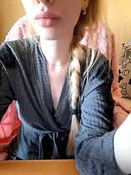 Elza kom online show from 11-16-25, 06:40