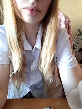 Elza kom online show from 11-20-25, 06:03