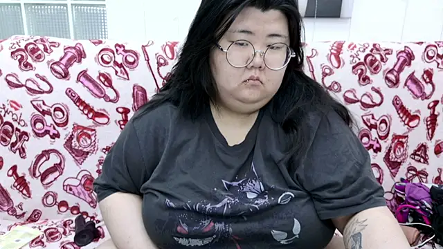 Nadine asian online show from 04-02-26, 03:57