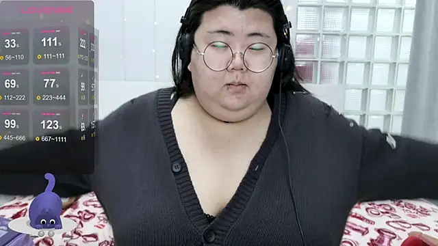 Nadine asian online show from 12-18-25, 02:05