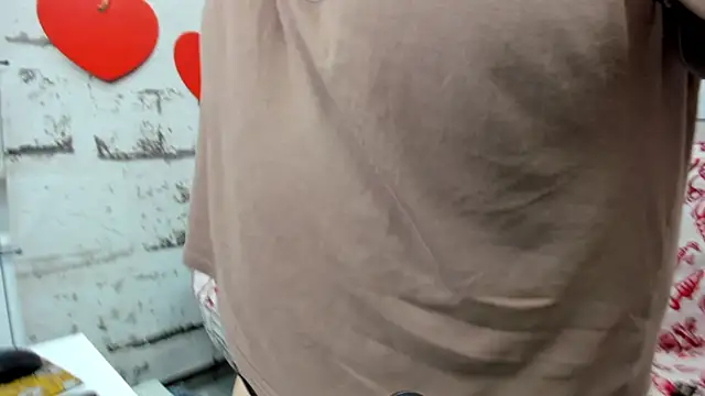 Nadine asian online show from 03-25-26, 06:35