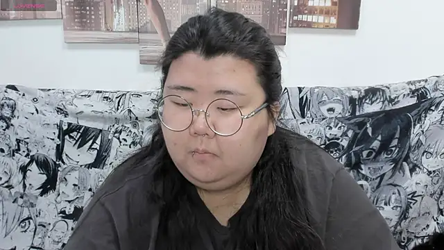 Nadine asian online show from 11-22-25, 01:37