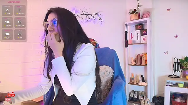 Rapunzeell  online show from 09-24-25, 01:28