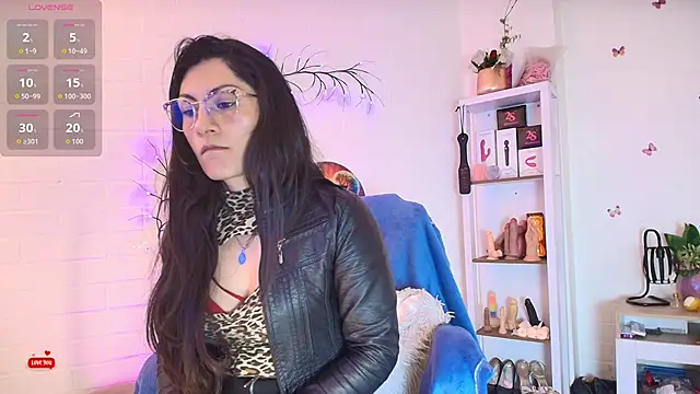 Rapunzeell  online show from 09-25-25, 01:17