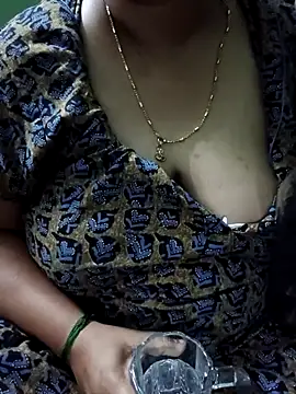 Omana-kutty online show from 03-08-25, 08:00