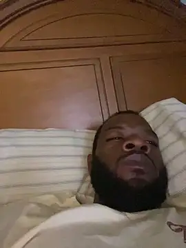 Snapshot of Cookieemonster chatting on 10-18-25, 11:51 Cookieemonster online show from 10-18-25, 11:51