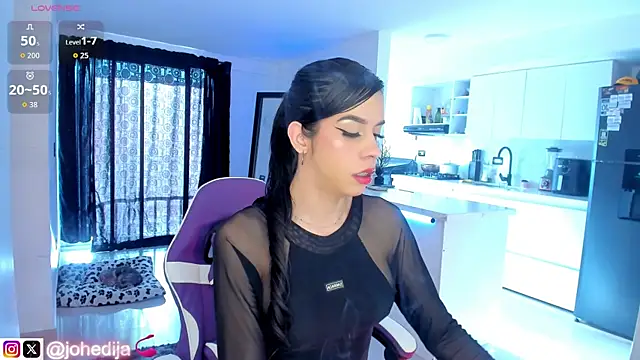 Snapshot of johedija chatting on 06-14-26, 09:38 johedija online show from 06-14-26, 09:38