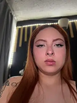 Snapshot of izyzys_baker chatting on 07-14-26, 05:34 izyzys baker online show from 07-14-26, 05:34
