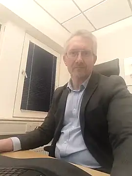 tom-swede online show from 01-08-25, 03:39