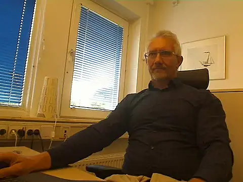 tom-swede online show from 07-27-26, 02:13