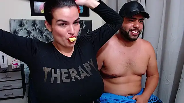 Snapshot of passionate_love22 chatting on 02-11-25, 12:17 passionate love22 online show from 02-11-25, 12:17