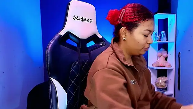 JadaRoberts online show from 09-30-25, 01:17