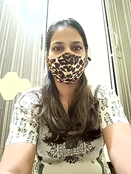 indianliza online show from 02-15-25, 03:52