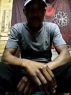 Snapshot of Ngamla123 chatting on 09-28-25, 04:47 Ngamla123 online show from 09-28-25, 04:47