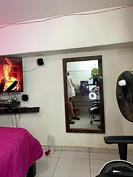 TheKing6ix9ine69 online show from 11-13-25, 07:34