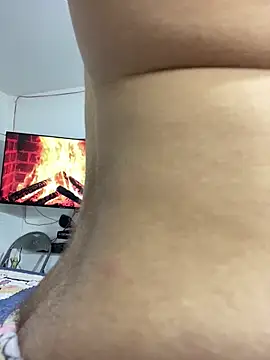 TheKing6ix9ine69 online show from 10-31-25, 04:20