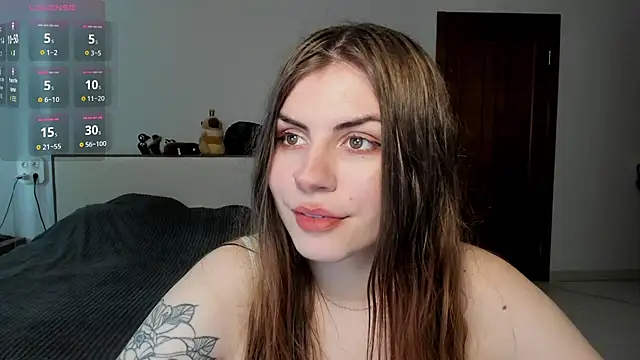 Snapshot of Brooooke chatting on 06-18-26, 03:28 Brooooke online show from 06-18-26, 03:28