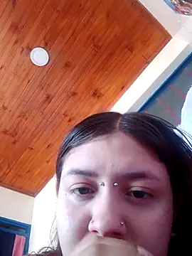 sara winehouse1 online show from 12-16-25, 03:05