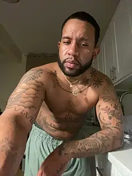 MilkyMontana online show from 05-30-26, 01:12