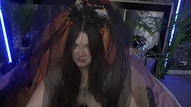 RosieMoons online show from 10-30-25, 08:17