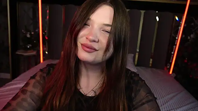 RosieMoons online show from 12-15-25, 08:25