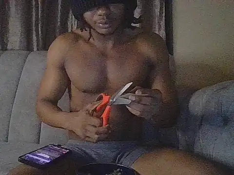 Snapshot of Samir4123 chatting on 06-16-26, 02:11 Samir4123 online show from 06-16-26, 02:11