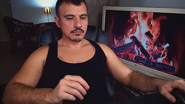 officeman7 online show from 01-21-25, 04:16